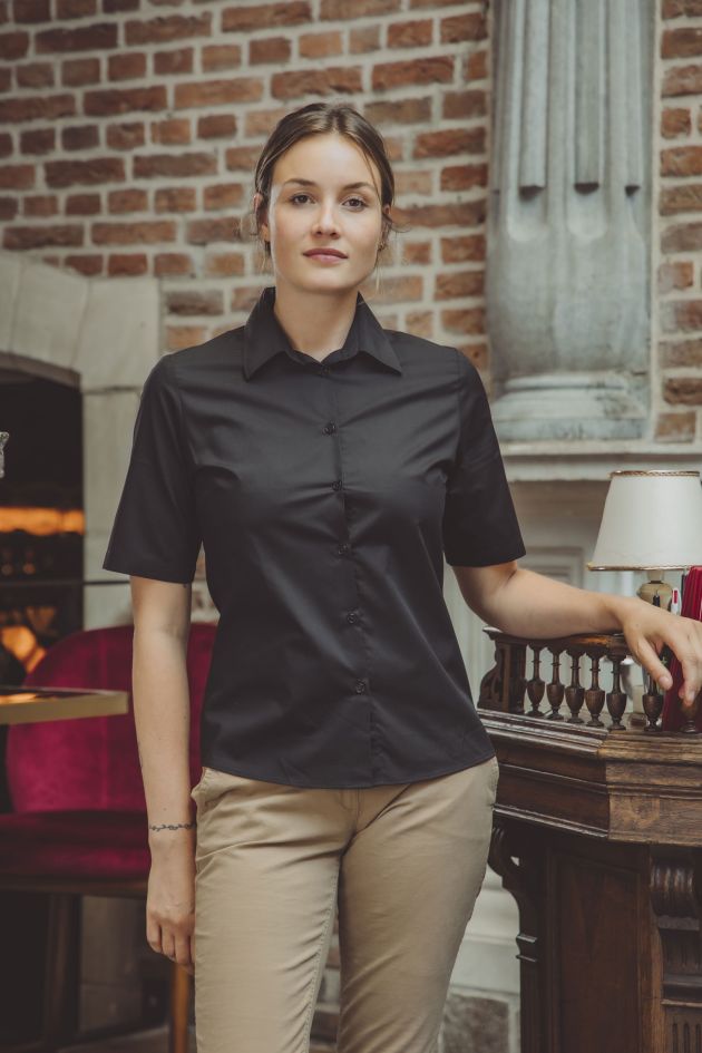 Damenbluse SASHA – kurze Ärmel